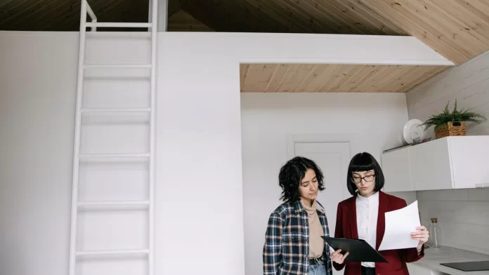 we-rent.pl-247-jak-bezpiecznie-sprzedac-mieszkanie-z-najemca we-rent.pl - 247-jak-bezpiecznie-sprzedac-mieszkanie-z-najemca.webp